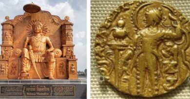 Akbar's Navratnas filled history, but there is no discussion of Maharaja Vikramaditya's Navaratnas in the textbooks.